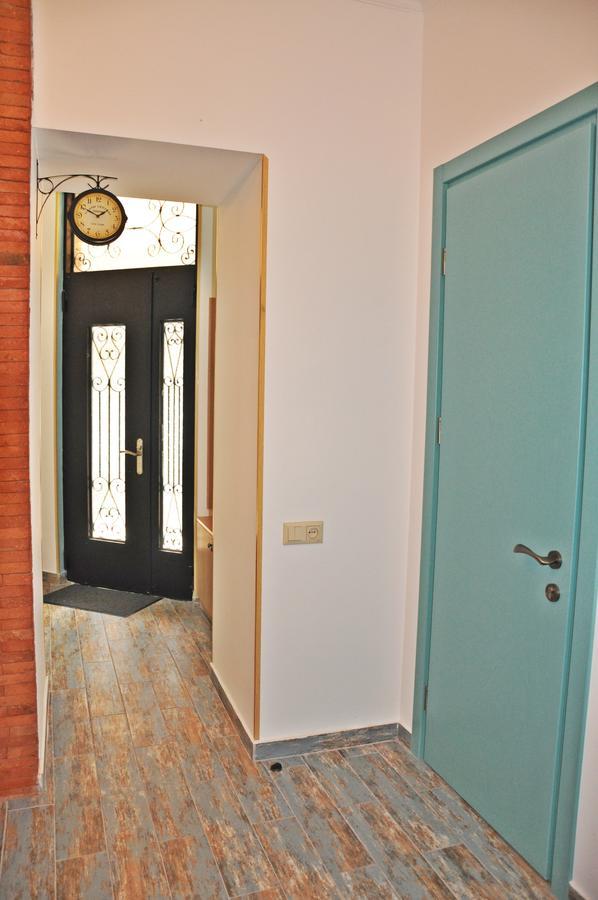 Dari Apartament Tbilisi Exterior photo